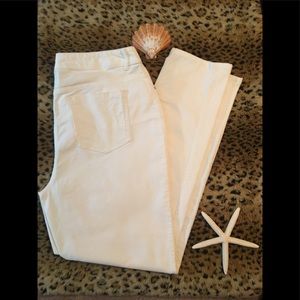 Chico’s Corduroy Jeans👖